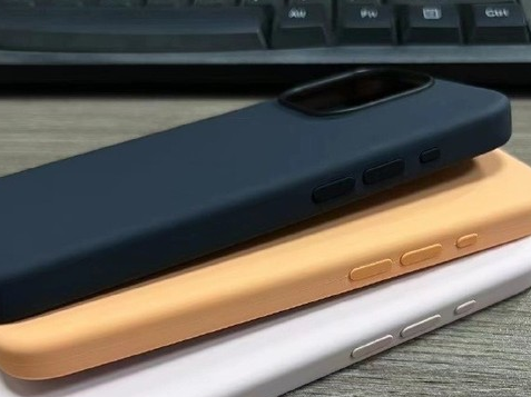 邹城苹果14维修站分享iPhone14手机壳能直接给iPhone15用吗?