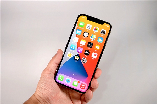 邹城苹果手机维修分享iOS 14.2修订版已到，专属iPhone 12系列 